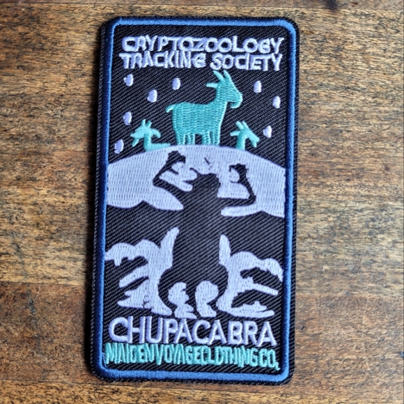 Chupacabra Mexico Monster Legend Cryptid Embroidered Iron on Patch - Picture 1 of 2